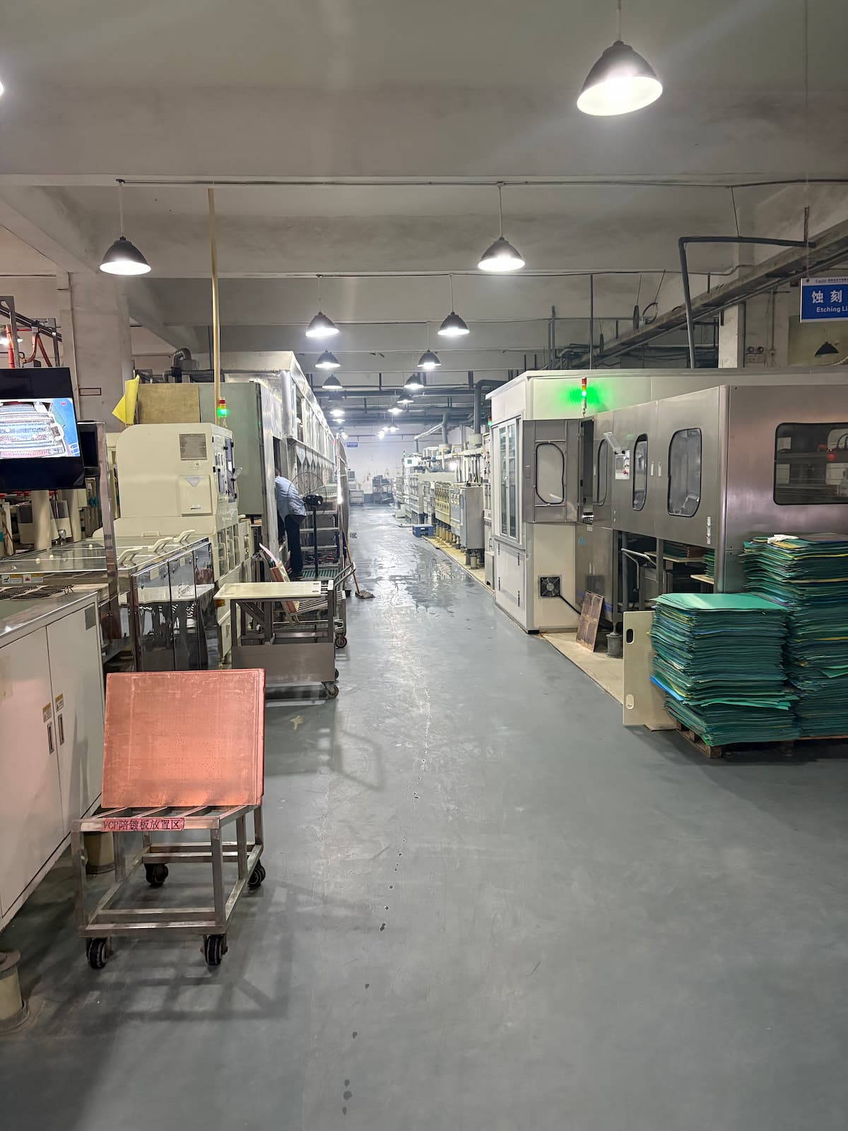 Linked Electronics Co., Limited PCB chemical etching production line