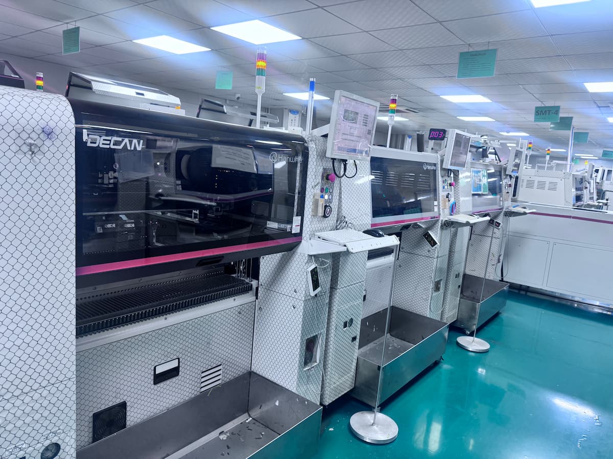 Linked Electronics Co., Limited SMT pick and place machine for automated component placement in PCBA assembly