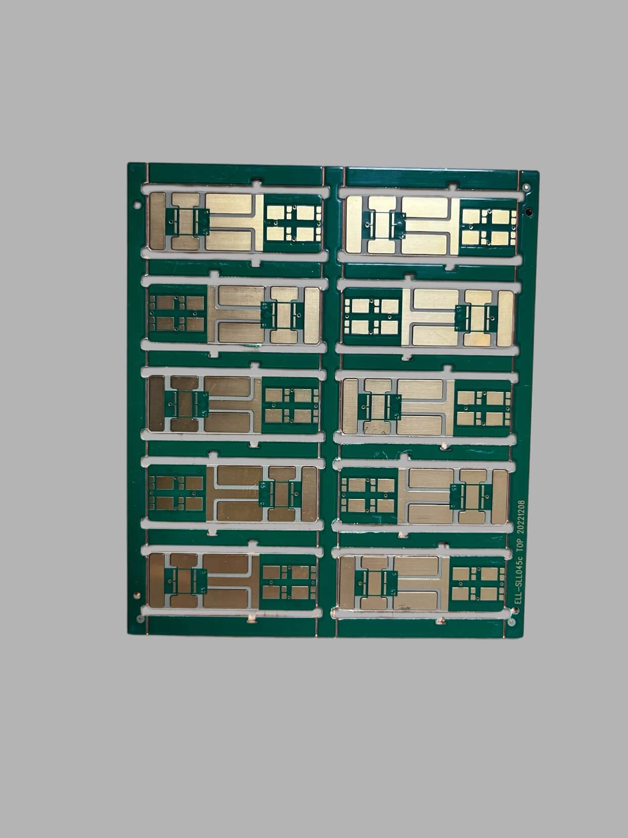 Linked Electronics Co., Limited 8oz heavy copper PCB in 10-up production panel with large gold-plated copper pours and ENIG finish on green solder mask for power module applications, manufactured in China